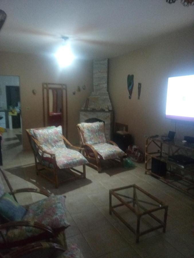 Maravilhosa vila a 150 m da praia do GUARAÚ, para 30 pessoas! Peruíbe Exterior foto